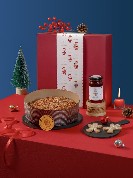 Christmas Hamper | 1kg Whole Wheat Eggless Plum Cake + Organic Raw Honey + Gingerbread Cookies